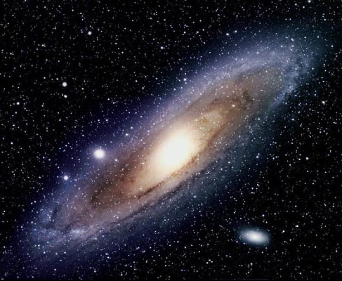 Ближайшая галактика Туманность Андромеды или М 31 или NGC 224